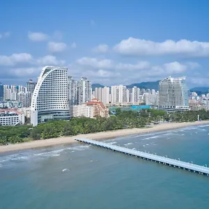 5* Отель Four Points By Sheraton Hainan,